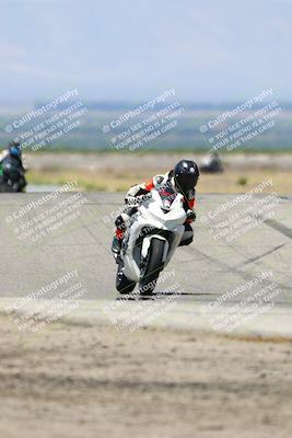 media/May-25-2025-Lets Ride (Sun) [[0ff033e448]]/C Group/1140am (Grapevine)/